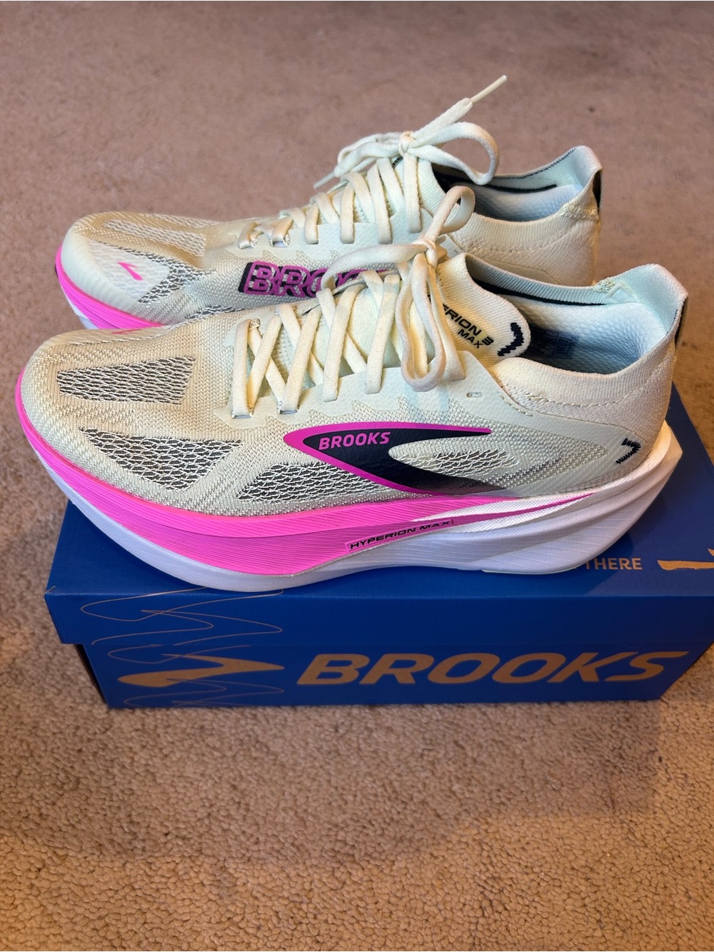 Brooks Women’s Hyperion Max 3